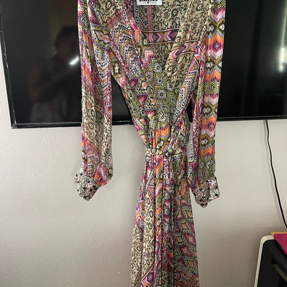 Beautiful designer dress - Picture 5 of 6